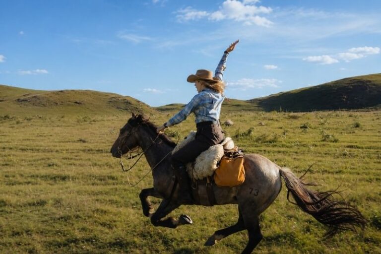 Gaucho trail in Brazil cantering
