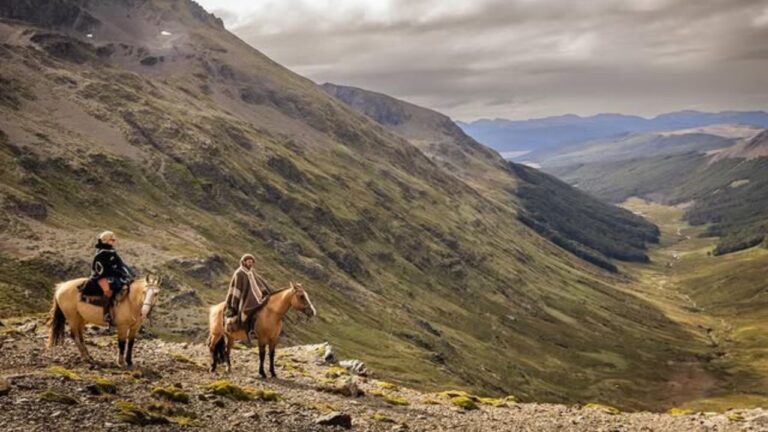 Horse riding n Tierra del Fuego, Patagonia