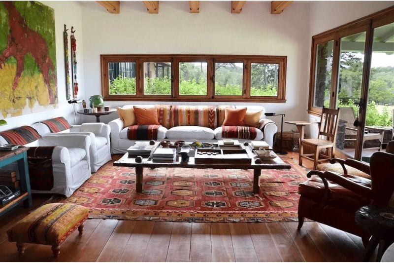 Large comfortable living room in Estancia in Patagonia